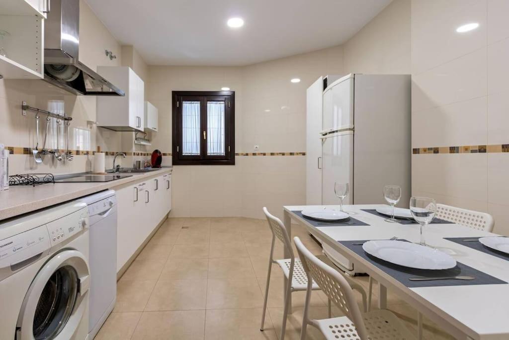 Jdcbl - Peaceful Wonderful Apartment In City Center Séville Extérieur photo