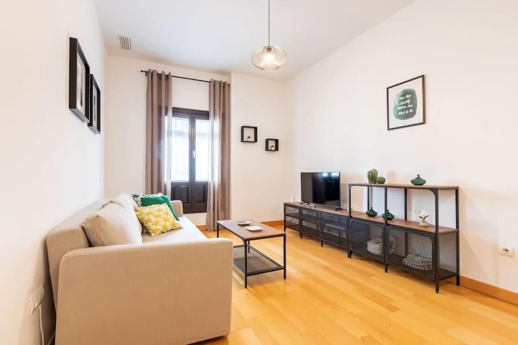 Jdcbl - Peaceful Wonderful Apartment In City Center Séville Extérieur photo